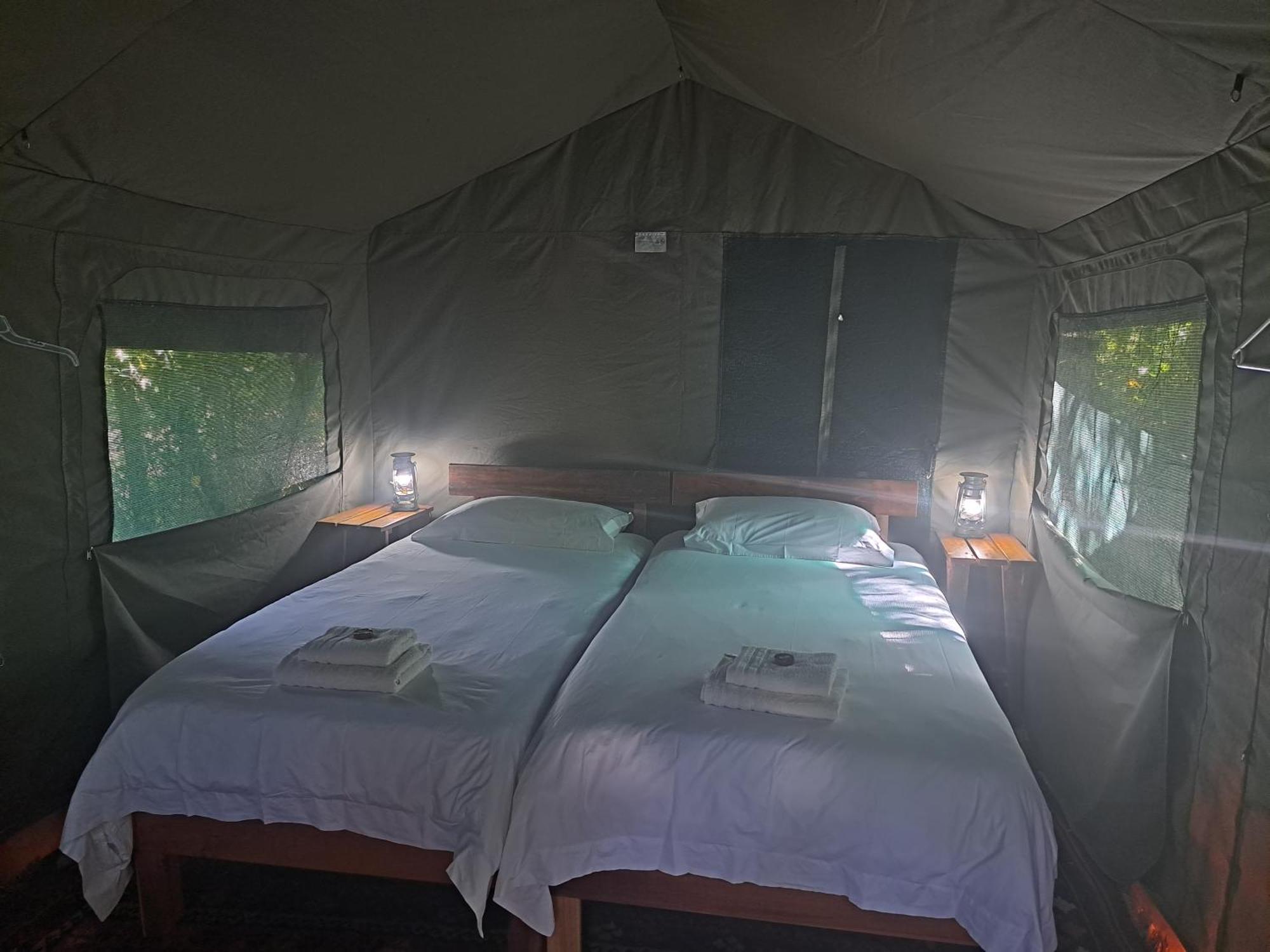 فندق Woodcutter'S Bush Camp At The Old Trading Post وايلدرنيس المظهر الخارجي الصورة